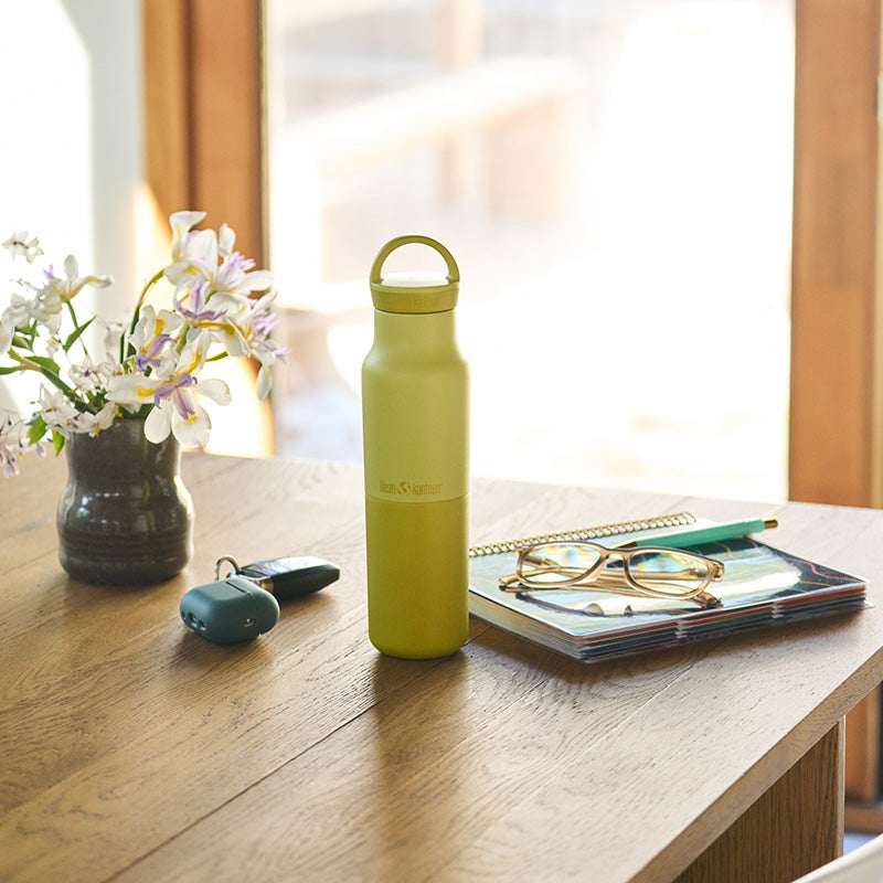 12oz-rise-classic-with-arch-loop-cap-k6 12oz_rise_classic_insulated_acacia_table_square.jpg
