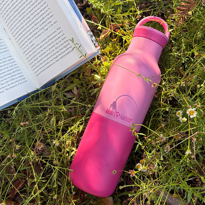 20oz-rise-classic-with-arch-loop-cap-z8 20oz_rise_classic_insulated_bottle_cashmere_rose_grass_book_square.jpg