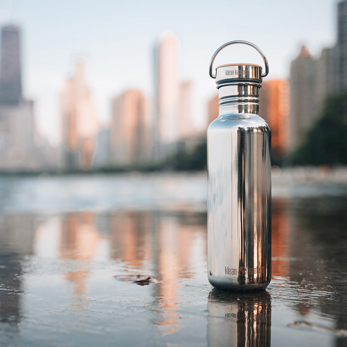 27oz-reflect-with-bamboo-cap-y2 K27SSLRF-MS-BAMBOO_reflecttion_bottle_lifestyle.jpg