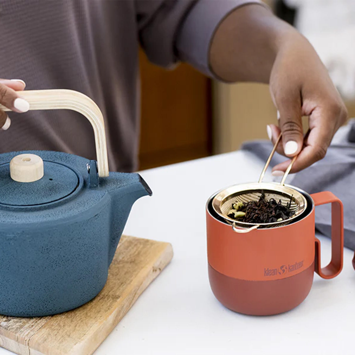 14oz-rise-mug-sale-o2 coffee_tea_seep_rise_mug_square.jpg