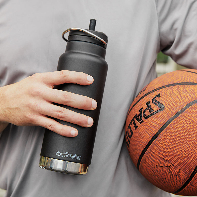 32oz-tkwide-with-twist-cap-w0 tkwide_32oz_insulated_bottle_twist_closeup_basketball_square.jpg